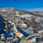 Stara Apteka Pensión 3*
