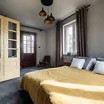 Stara Apteka Pensión Srebrna Góra
